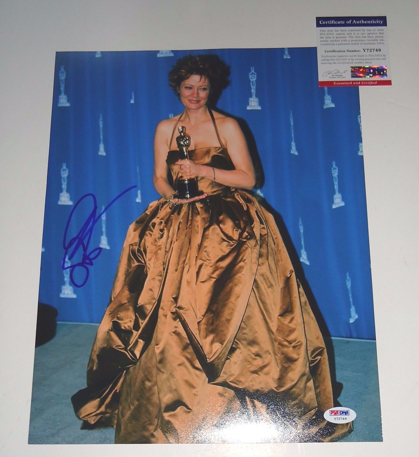 Susan Sarandon signed *Academy Award* 11x14 Photo Poster painting PSA/DNA Authentic Y72749