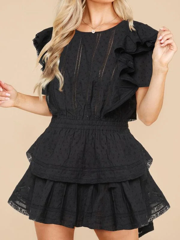 Short sleeve around neck dress
