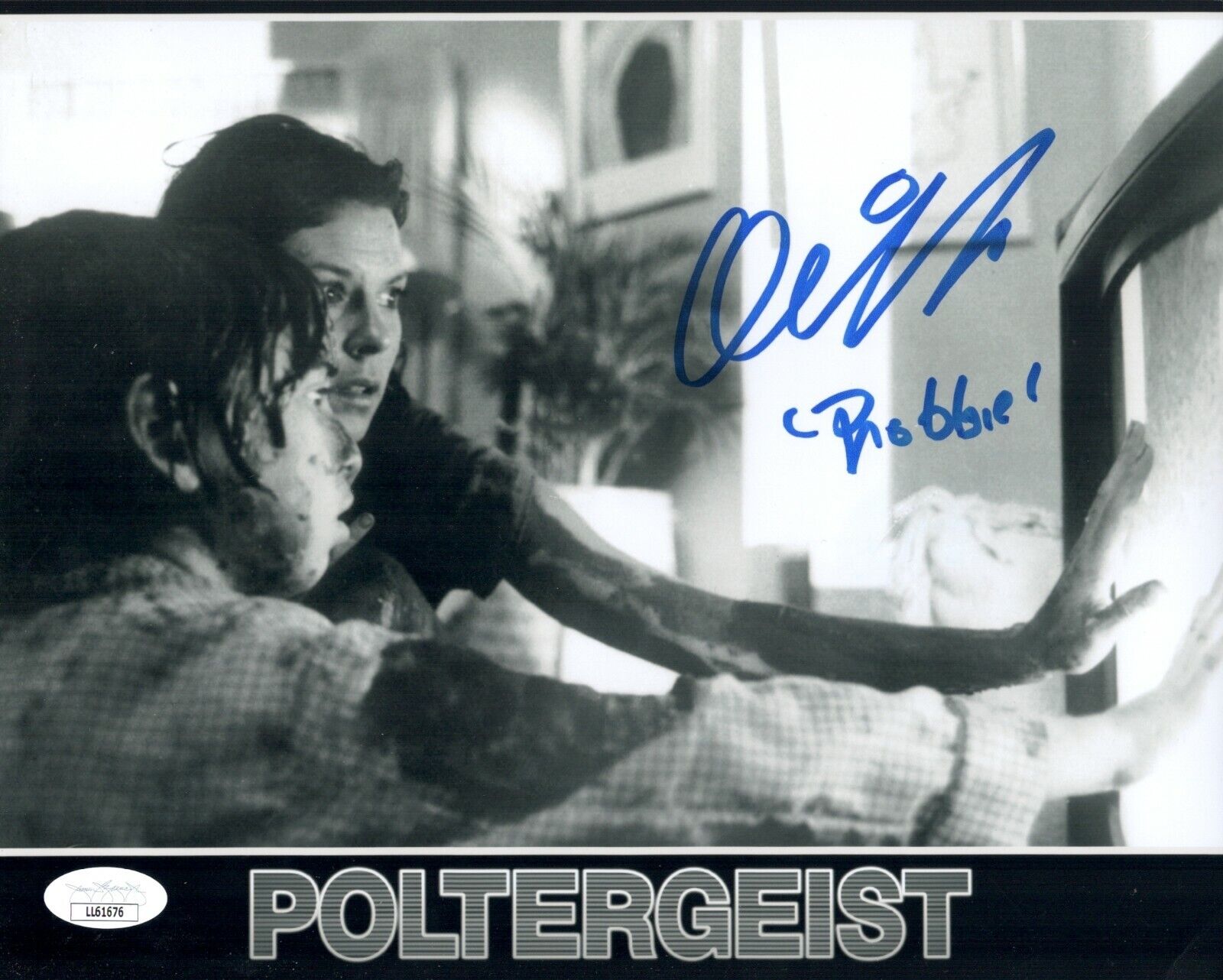 OLIVER ROBINS Signed ROBBIE 8x10 Photo Poster painting POLTERGEIST Horror Autograph JSA COA Cert