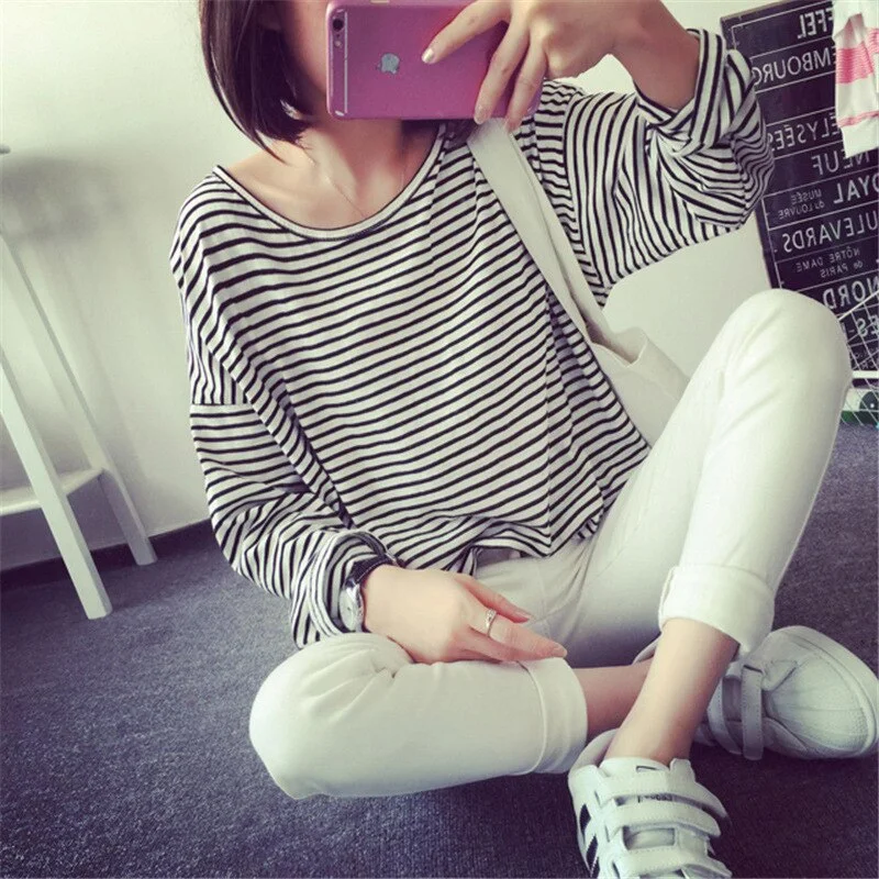 Korean Style Fashion Long Sleeve T-shirts Striped Casual Home Liesure Women Tees Fashion Round Neck Ladies Clothing Tops