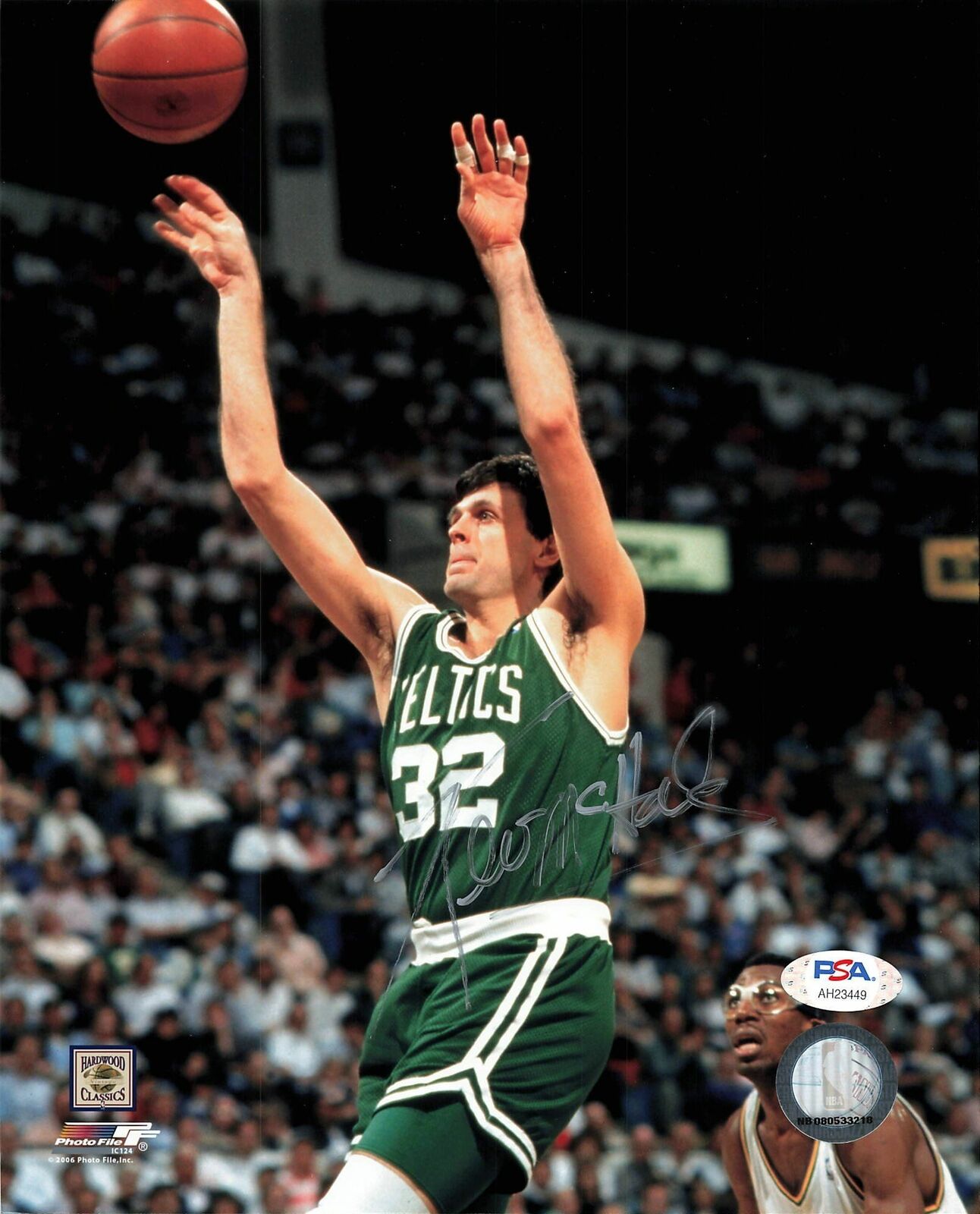 Kevin McHale signed 8x10 Photo Poster painting PSA/DNA Boston Celtics Autographed