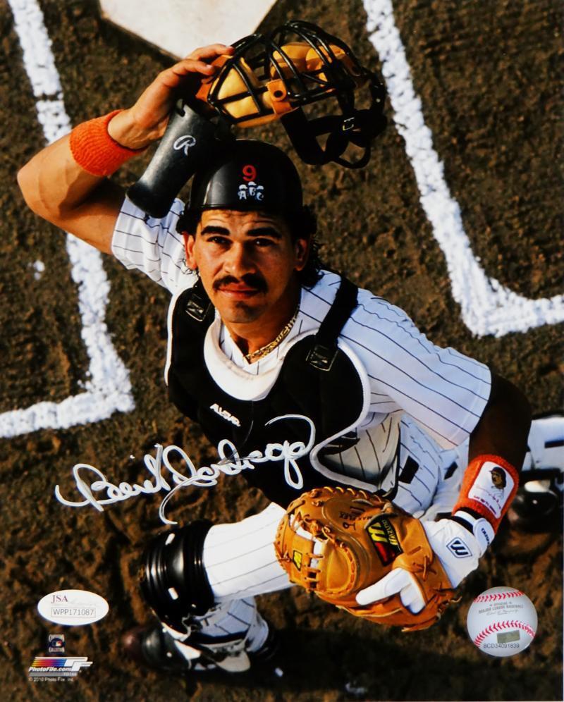Benito Santiago Signed San Diego Padres 8x10 PF Mask Off Photo Poster painting-JSA W Auth *White