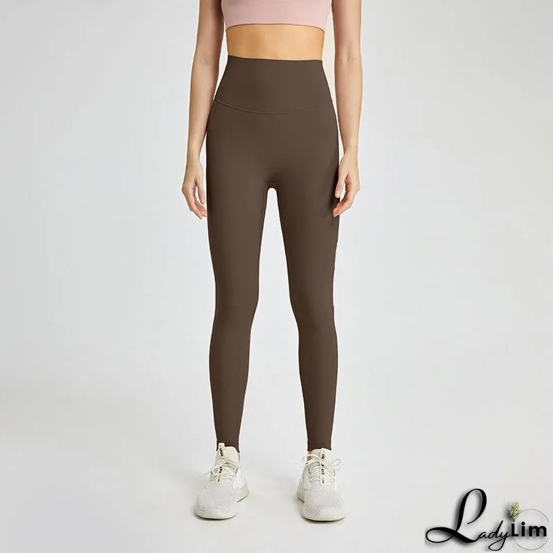 Fashionable and Effortless winter Pants