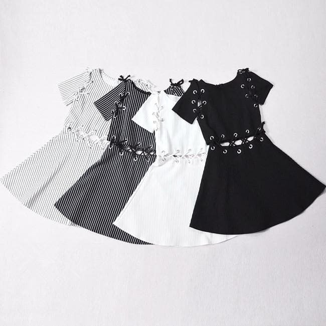 Black/White Across Laced Dress SP179544