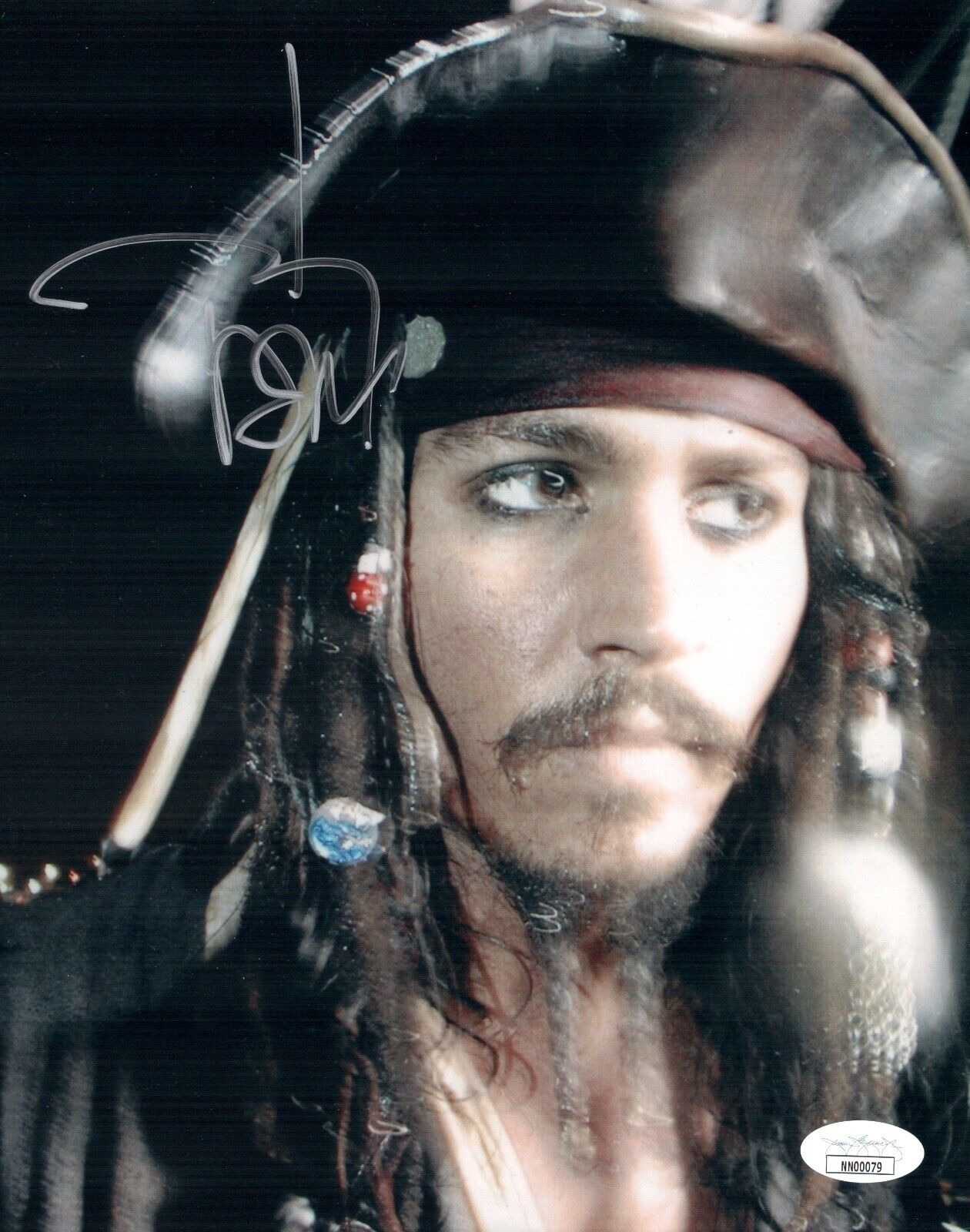 JOHNNY DEPP Signed PIRATES / JACK SPARROW 8x10 Photo Poster painting Autograph JSA COA