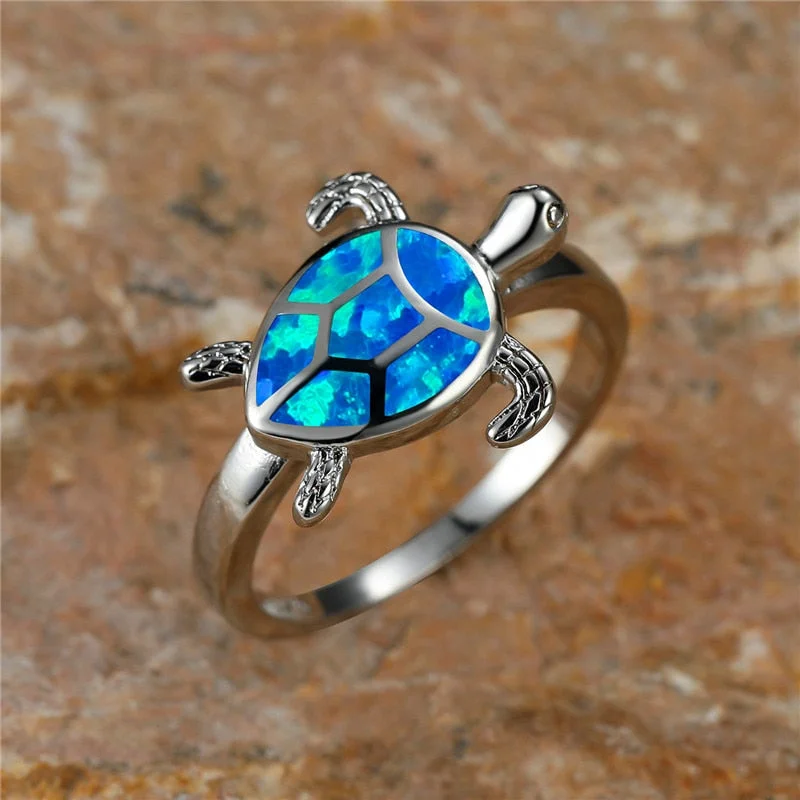Cute Female Blue Fire Opal Stone Ring Boho Small Silver Color Turtle Ring Jewelry Vintage Wedding Engagement Rings For Women