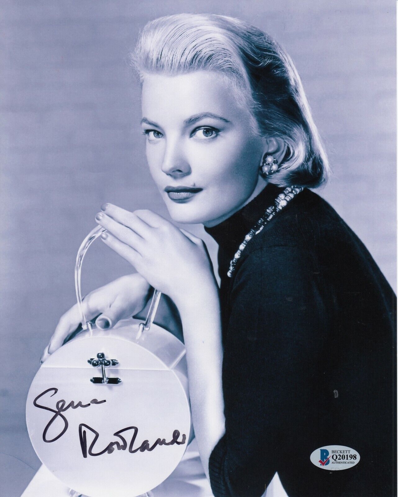 Gena Rowlands #2 8x10 Signed Photo Poster painting Beckett Actress