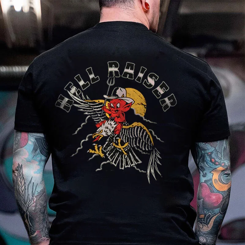 HELL RAISER Eagle And Little Demon Black Print T-shirt