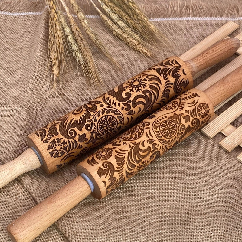 Christmas Retro Leaves Rose Snowflake Wood Rolling Pin 1 Piece