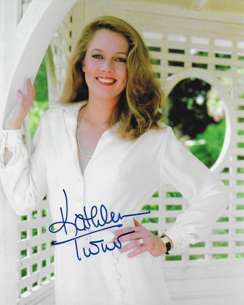 Kathleen Turner Original Signed 8X10 Photo Poster painting #5 - Peggy Sue...Romancin<wbr/>g the Stone