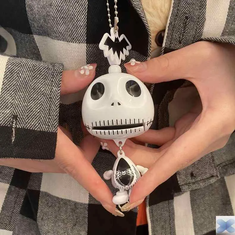 Pull Wire Skull Keychain Pull Wire Skeleton Key Chain Car Keychains Women Pendant Friends Couple Matching Bag Keyring