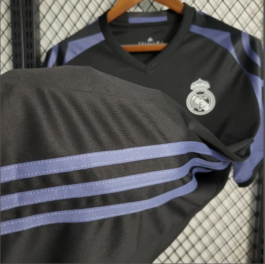 Retro 16-17 Real Madrid Third Away Football Shirt Thai Quality