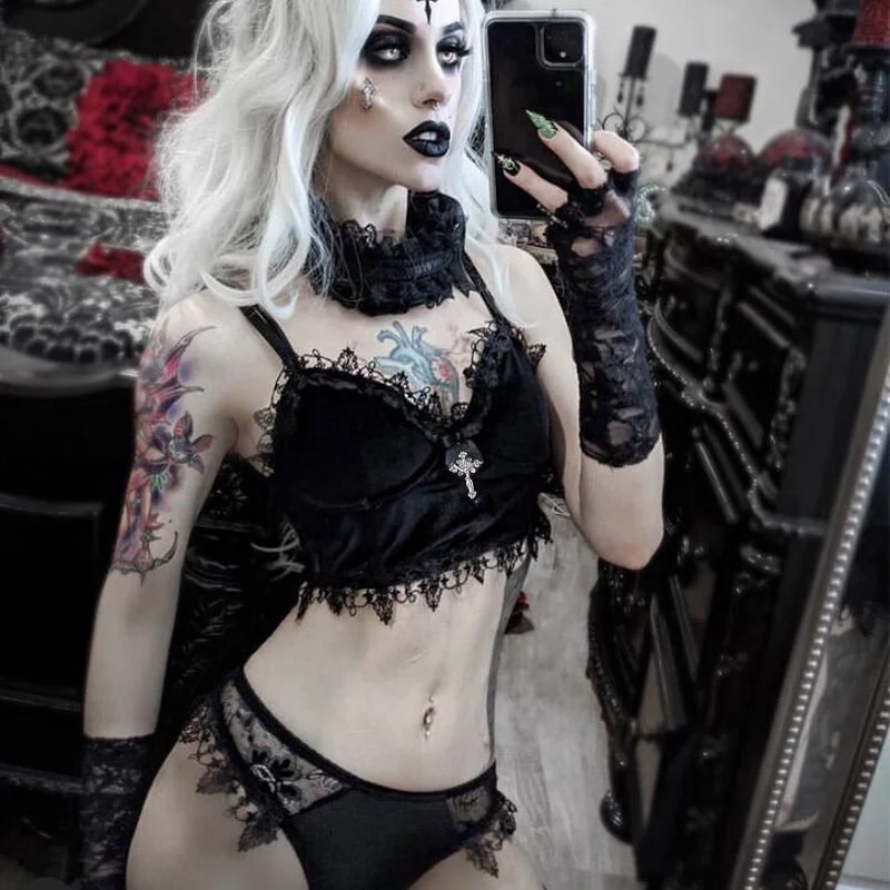 InsGoth Mall Goth Cross Black Camis Vintage Aesthetic Lace Patchwork Velvet Camisole Grunge Spaghetti Straps V Neck Cropped Tops
