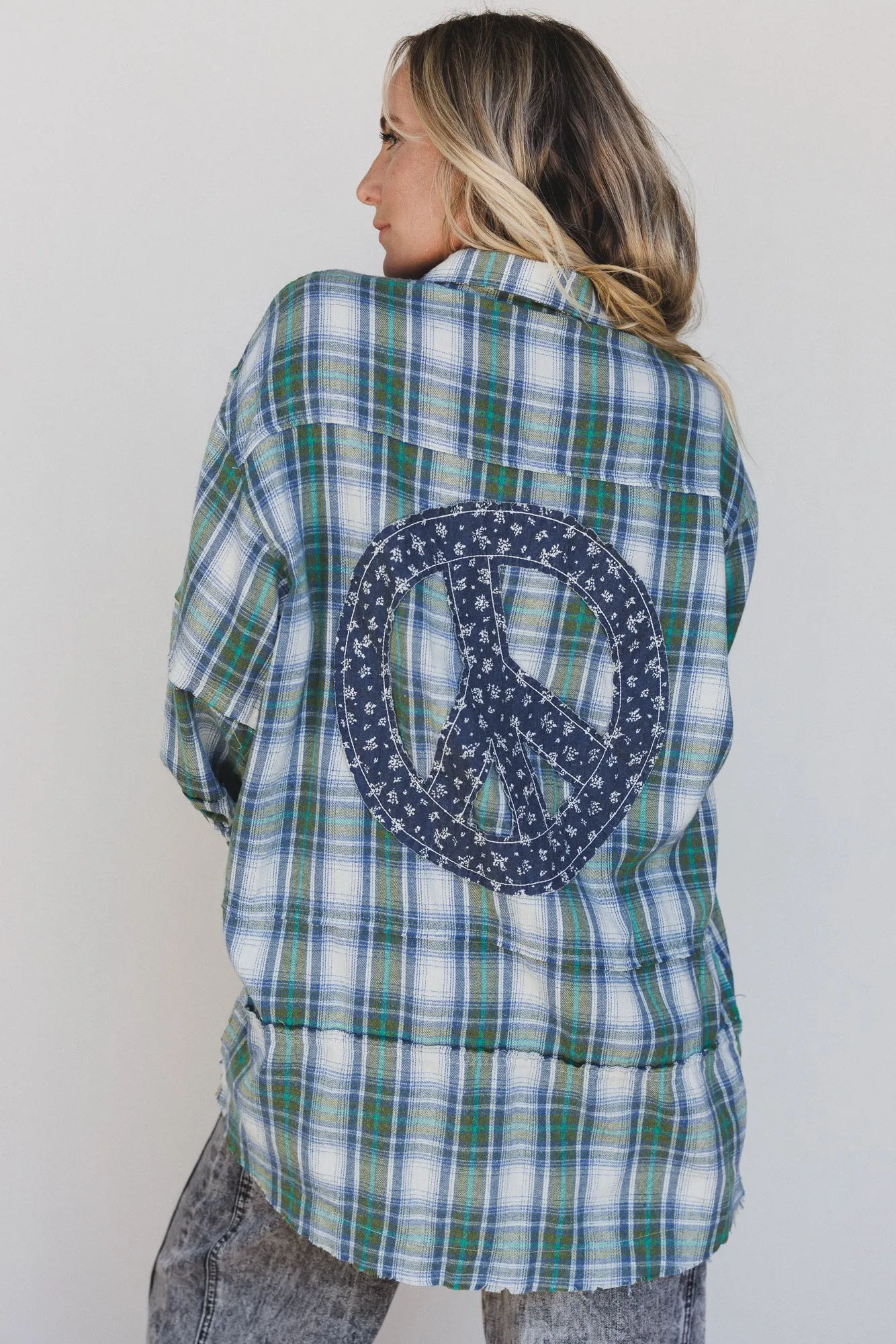 Frontier Fade Peace Patch Flannel Tunic - Sage
