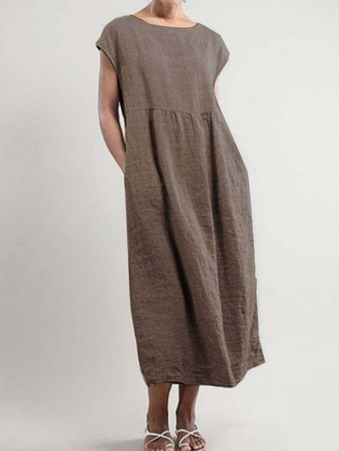 Solid color sleeveless loose cotton and linen pocket dress