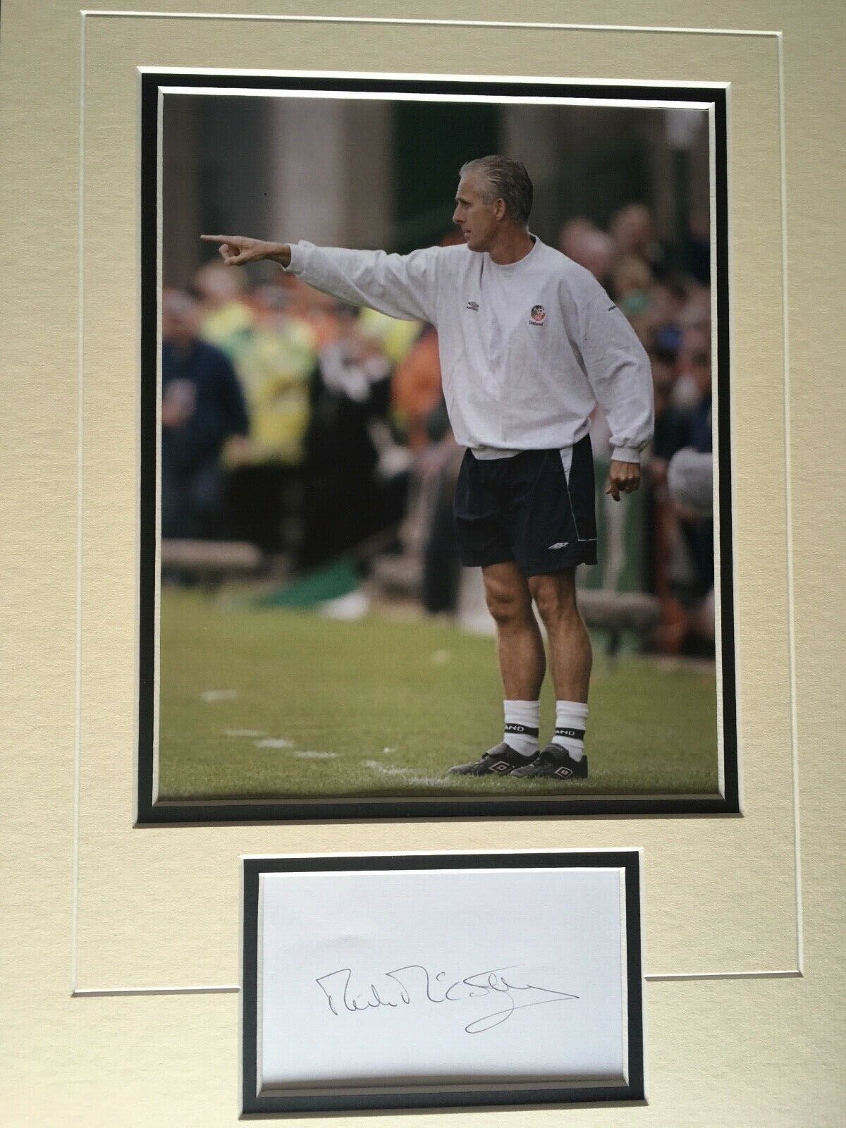 MICK McCARTHY - IRELAND INTERNATIONAL FOOTBALL MANAGER - SIGNED Photo Poster painting DISPLAY