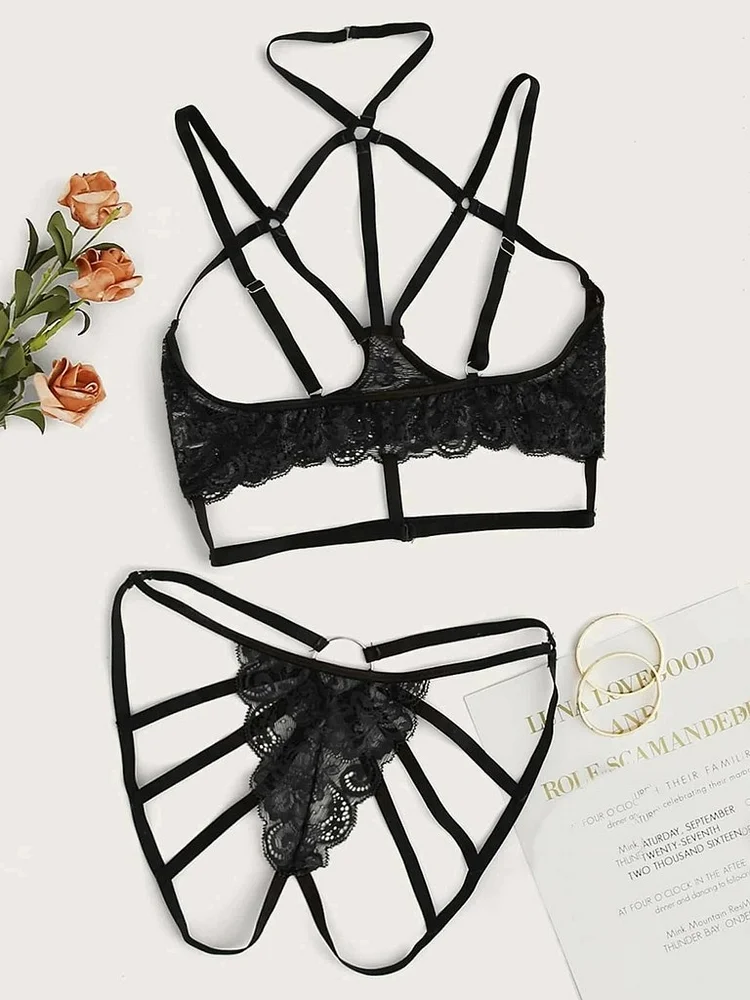 Ensemble de lingerie et tour de cou en dentelle florale découpée