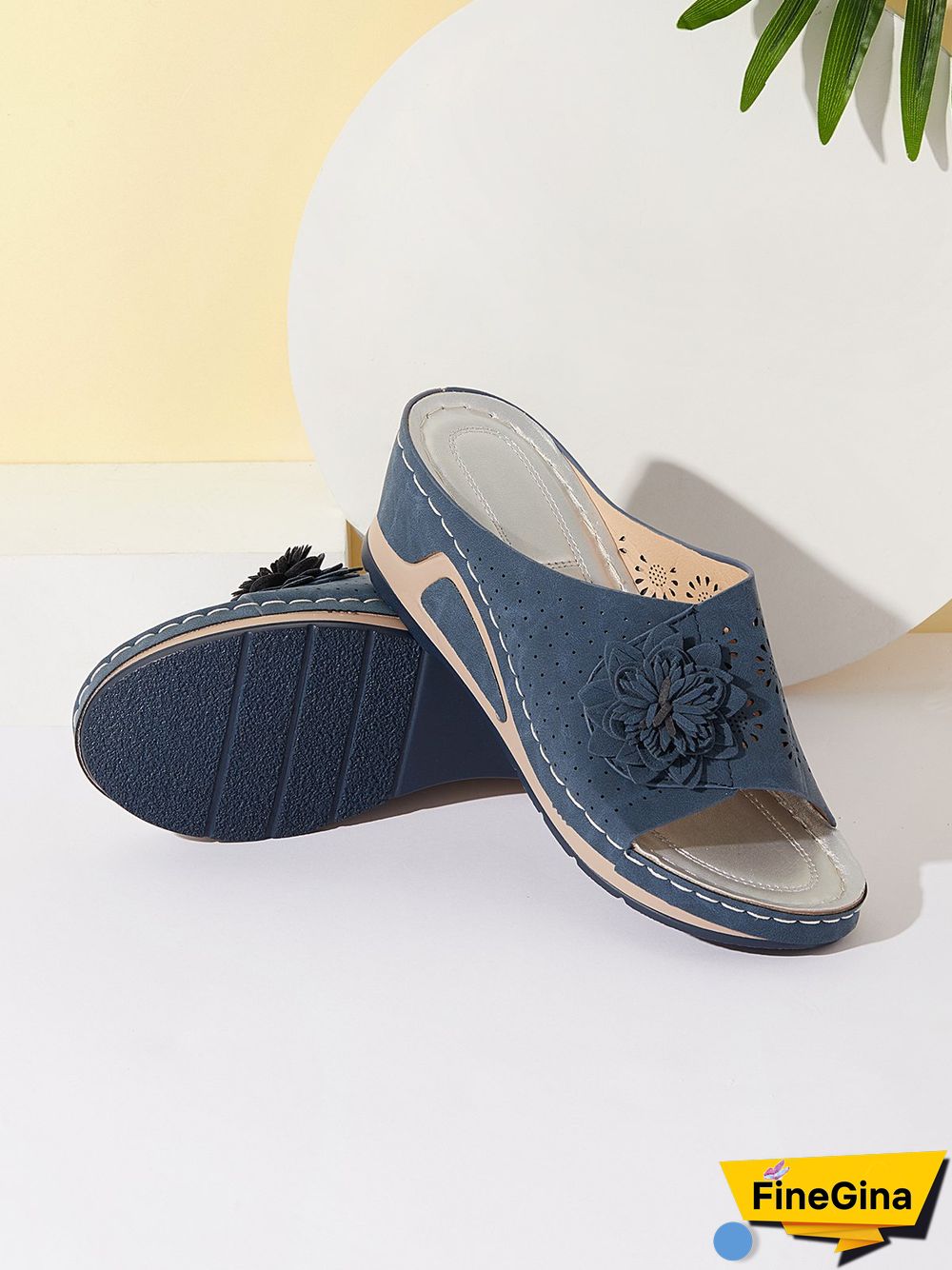 3D Floral Cutout Upper Vintage Bohemian Wedge Slippers