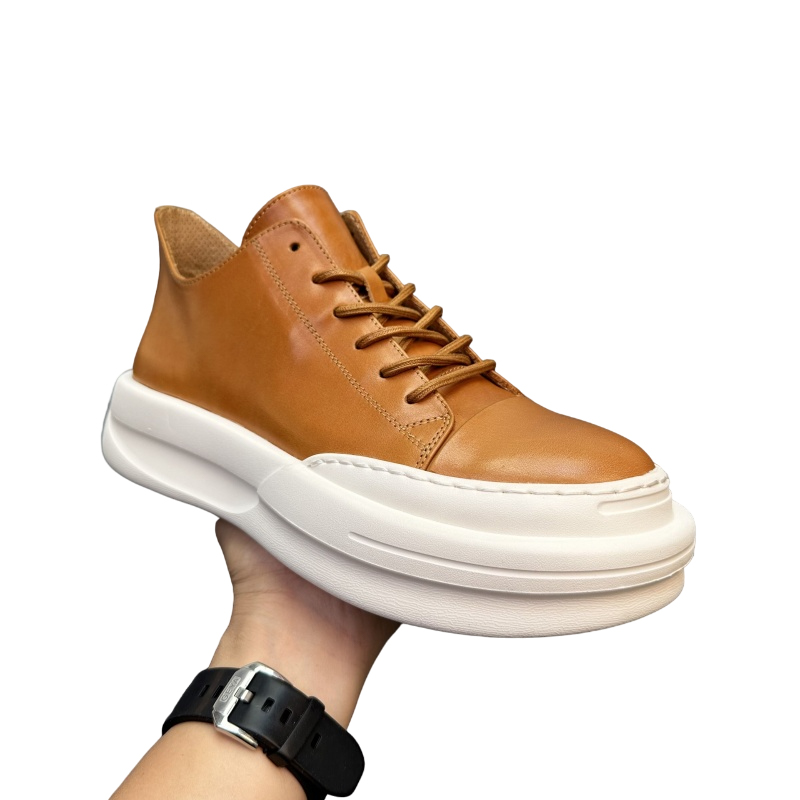 Handmade Retro Platform Height Increasing Horsehide Sneakers DANRRIO.COM DANRRIO