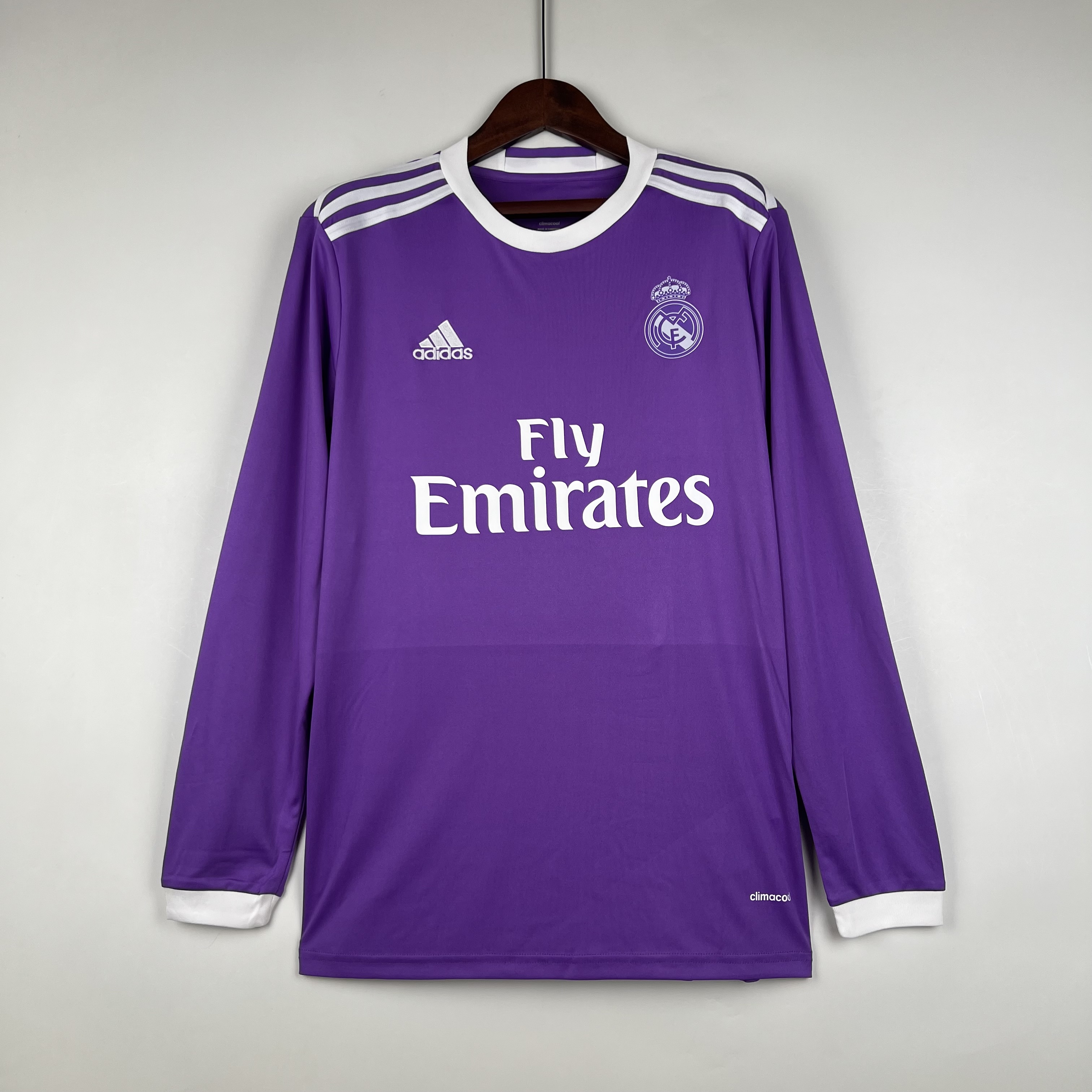 2016/17-A-RMA-RET-LS-FAN-A06833