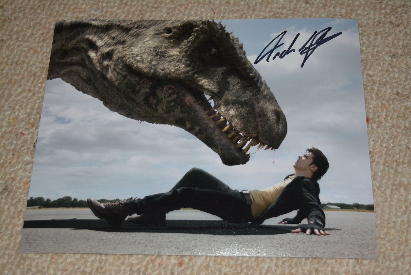 ANDREW LEE POTTS signed autograph In Person 8x10 PRIMEVAL