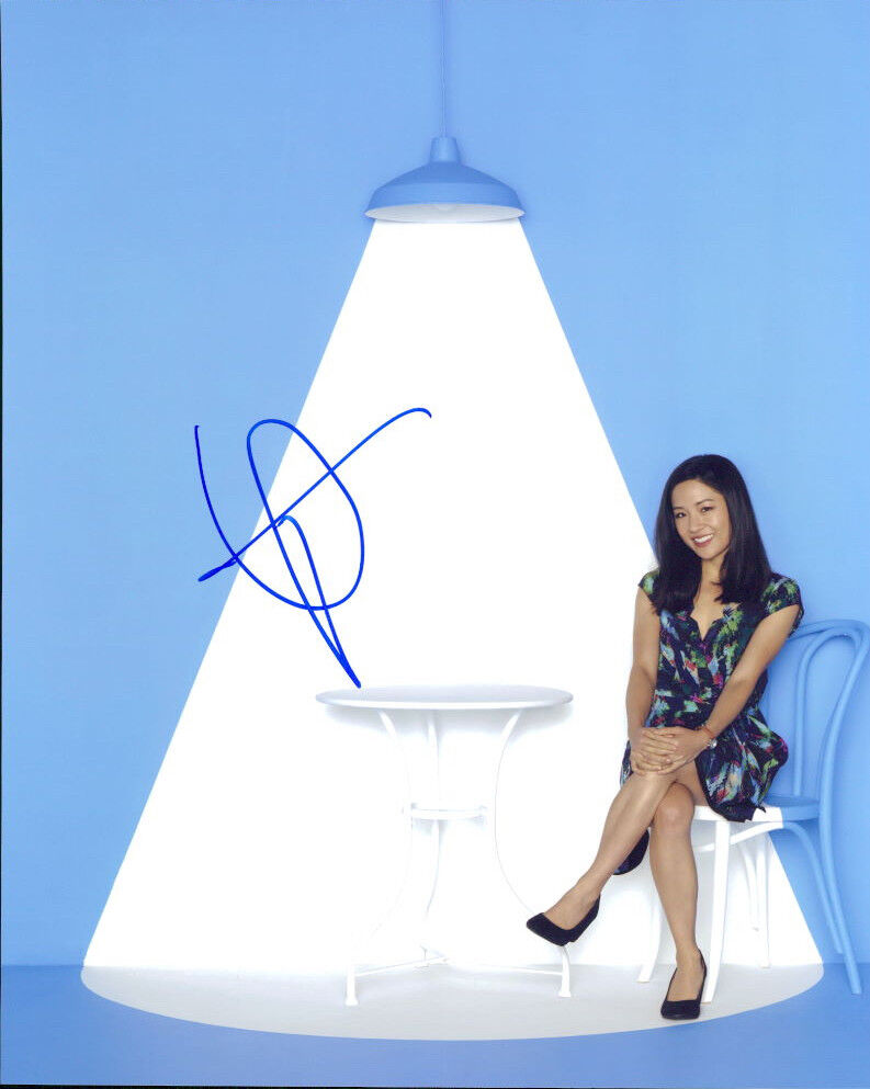 Constance Wu (Fresh Off the Boat) signed authentic 8x10 Photo Poster painting COA