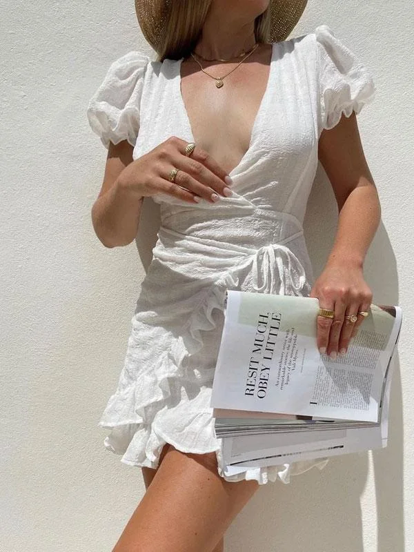 Puff sleeve ruffle dress