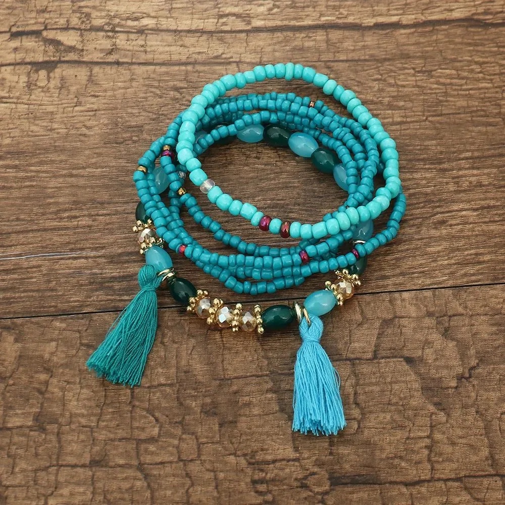 Bohemian Tassel Bracelet-inspireuse