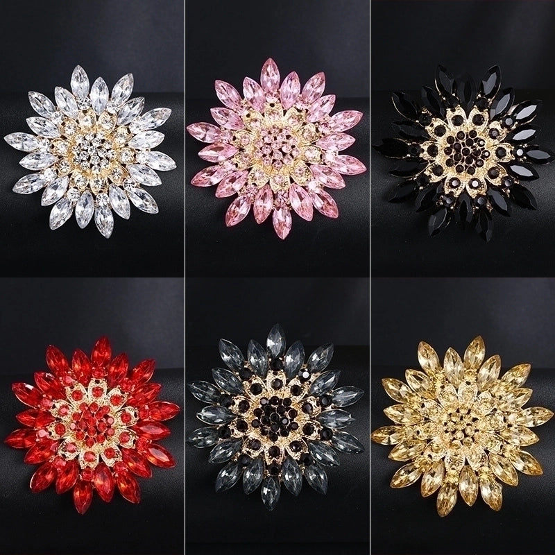 Korean Style Pin Flower Alloy Plating Rhinestones Women’S Brooches