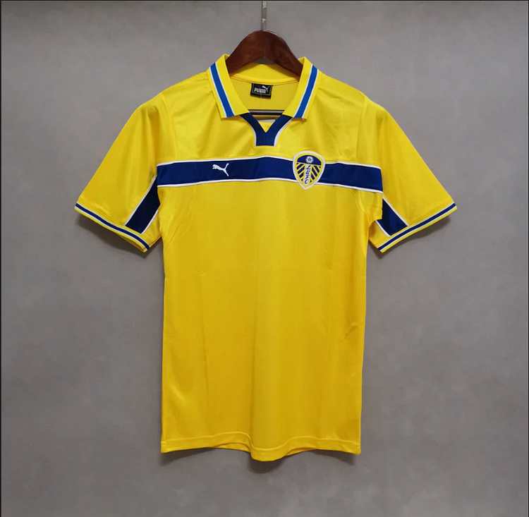 1999-2000 Vintage Leeds United Third Shirt