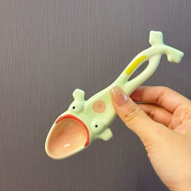 HOARBOEG Stereoscopic Handmade 3D Ceramic Frog Spoons Creative Frog Spoons High-Temperature Firing Ceramic Tablespoon Ugly and Funny Soup Spoon