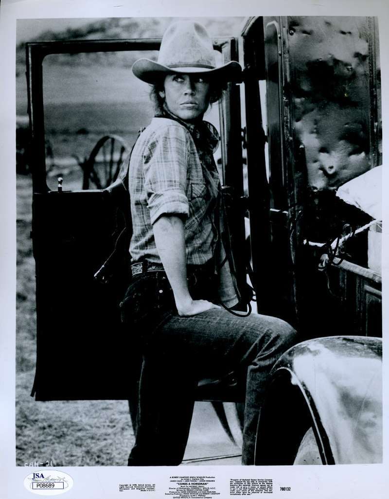 Jane Fonda Jsa Signed 8x10 Photo Poster painting Comes A Horseman Autograph