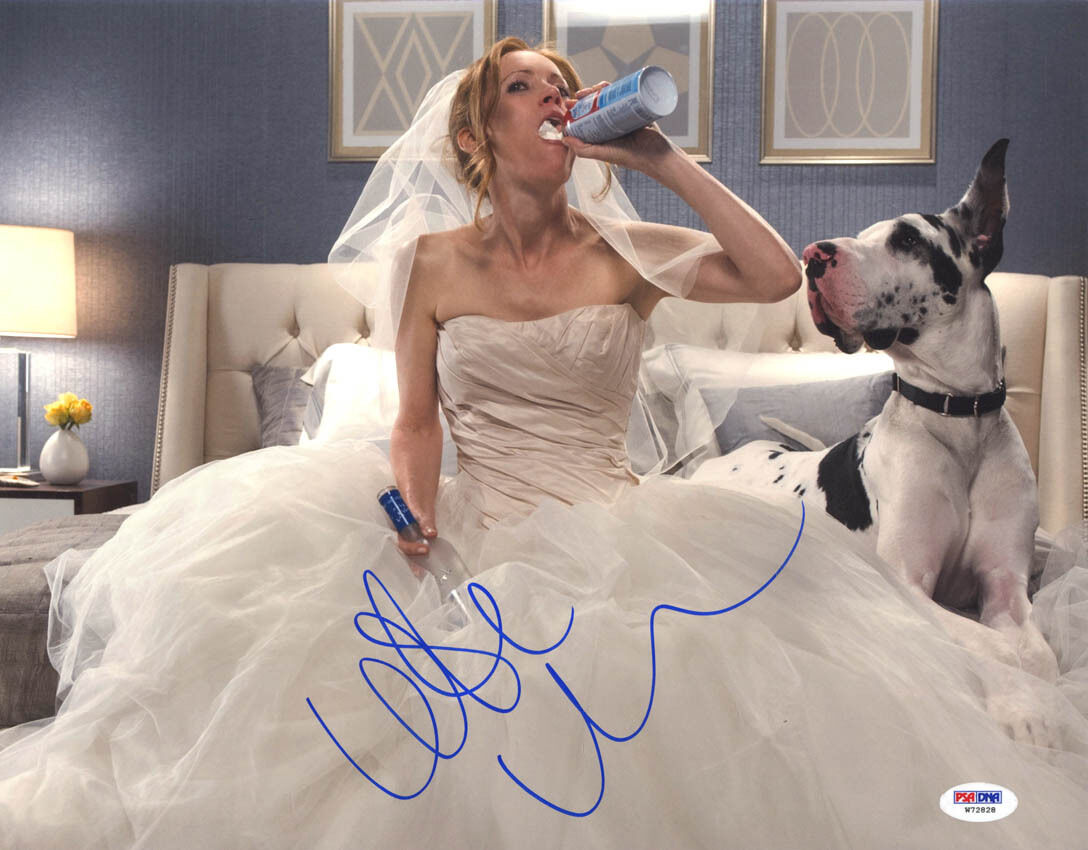 Leslie Mann SIGNED 11x14 Photo Poster painting Kate King The Other Woman PSA/DNA AUTOGRAPHED