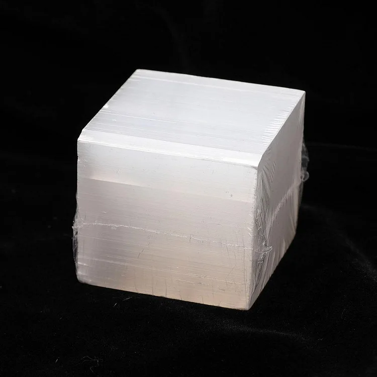 1.8"  220g/pc Selenite Cubes bulk tumbled stone