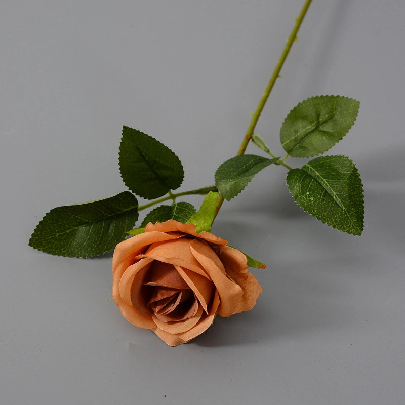 Lifelike Artificial Flowers Suitable For Office Cultural Environment High Quality Silk Flowers