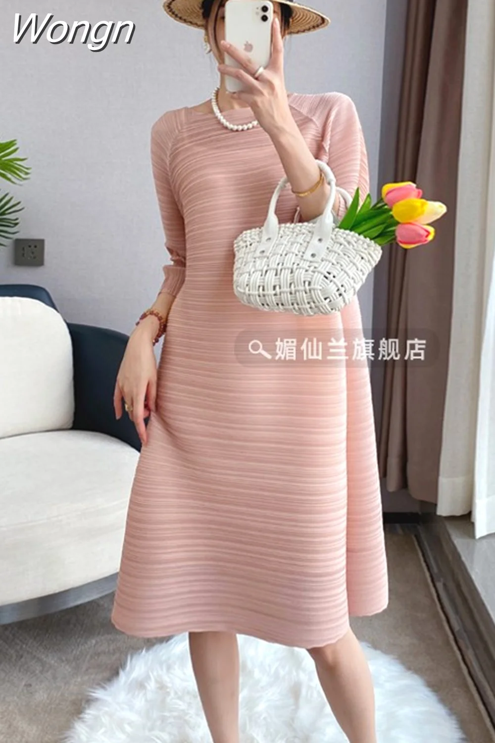 Wongn Pleated Dress Loose Covering Belly Large Size Elegant Party Dresses for Women Spring Summer 2023 New Skirt Robe