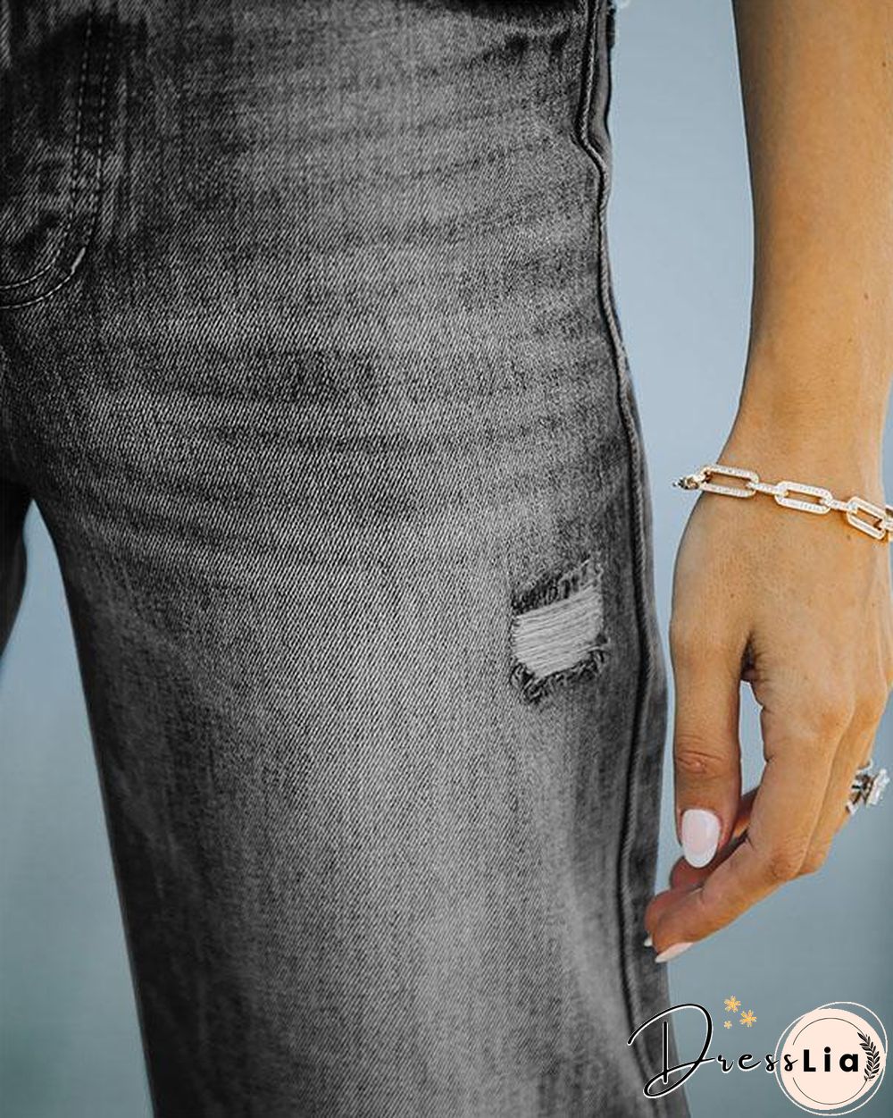 Women Mid Rise Washed Denim Ripped Hollow out Jeans