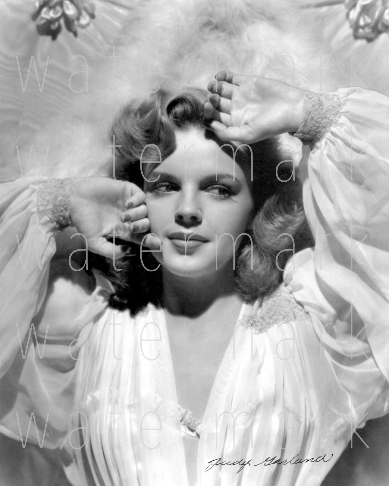 Judy Garland signed 8x10 Photo Poster painting poster autograph RP reprint