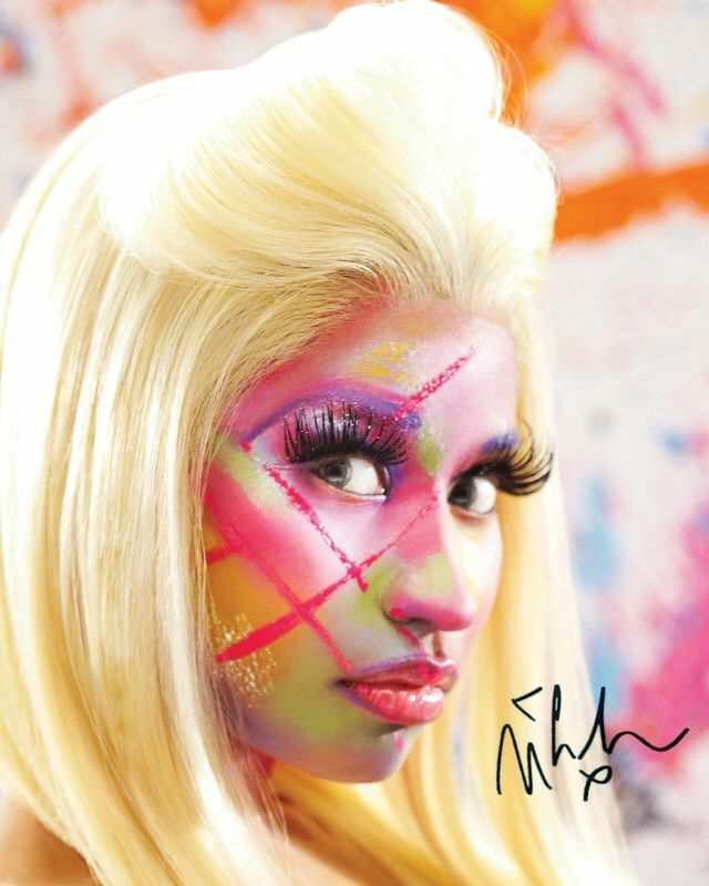 Nicki Minaj Autograph Signed Photo Poster painting Print