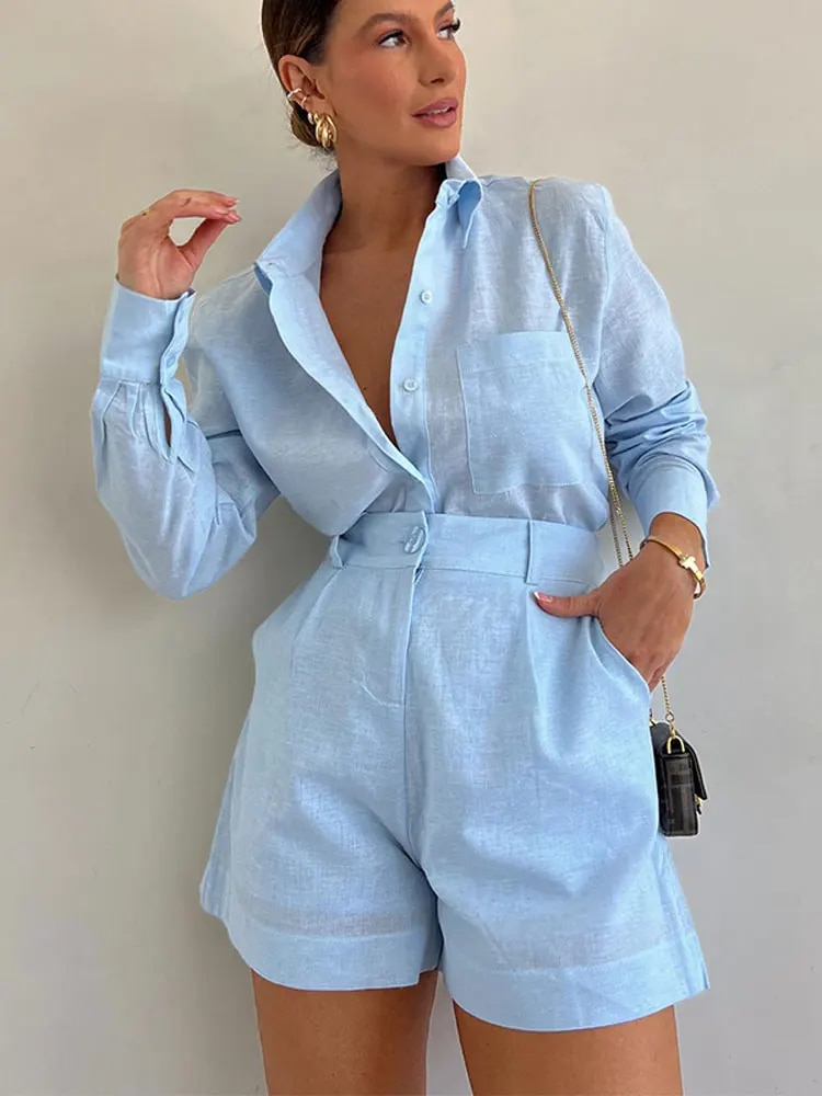 Fashion White Loose 2 Piece Shorts Set Long Sleeve Lapel Shirt High Waist Casual Shorts Suit Winter Highstreet Lady Outfit