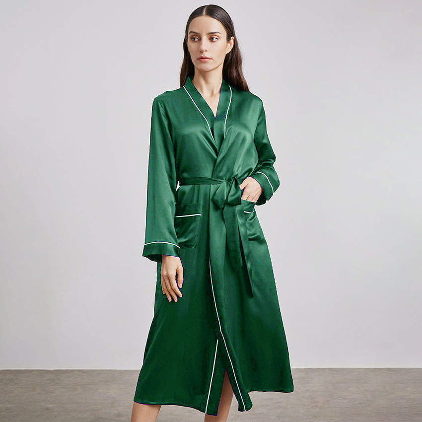 Elegant Silk Robe For Women With Contrasting Pipes-Green