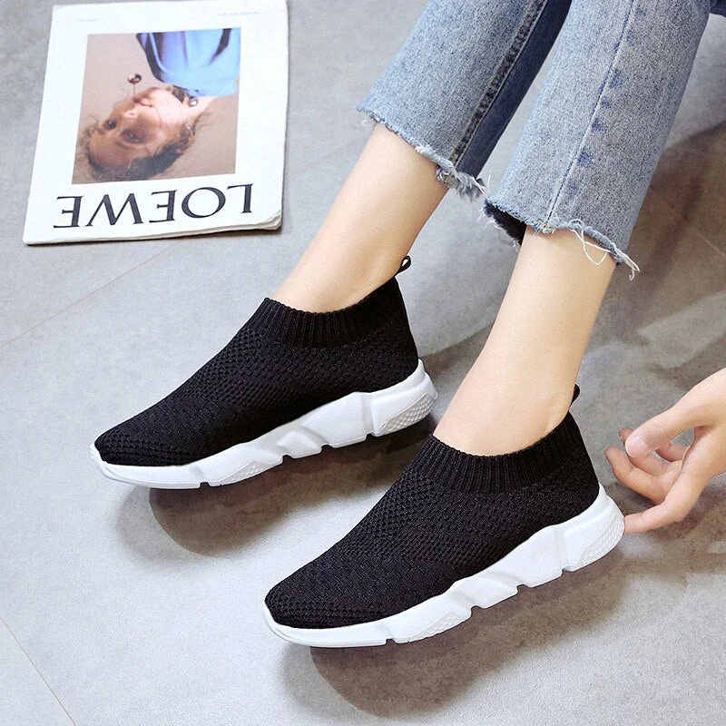 Summer women's sneakers Vulcanized Shoes Sock Sneakers Women Slip On Flat Shoes Women Plus Size Loafers ladies shoes