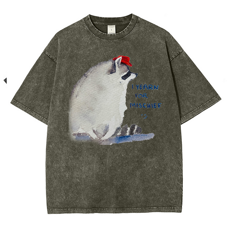 I Yearn For Mischlef  Men's washed T-shirt