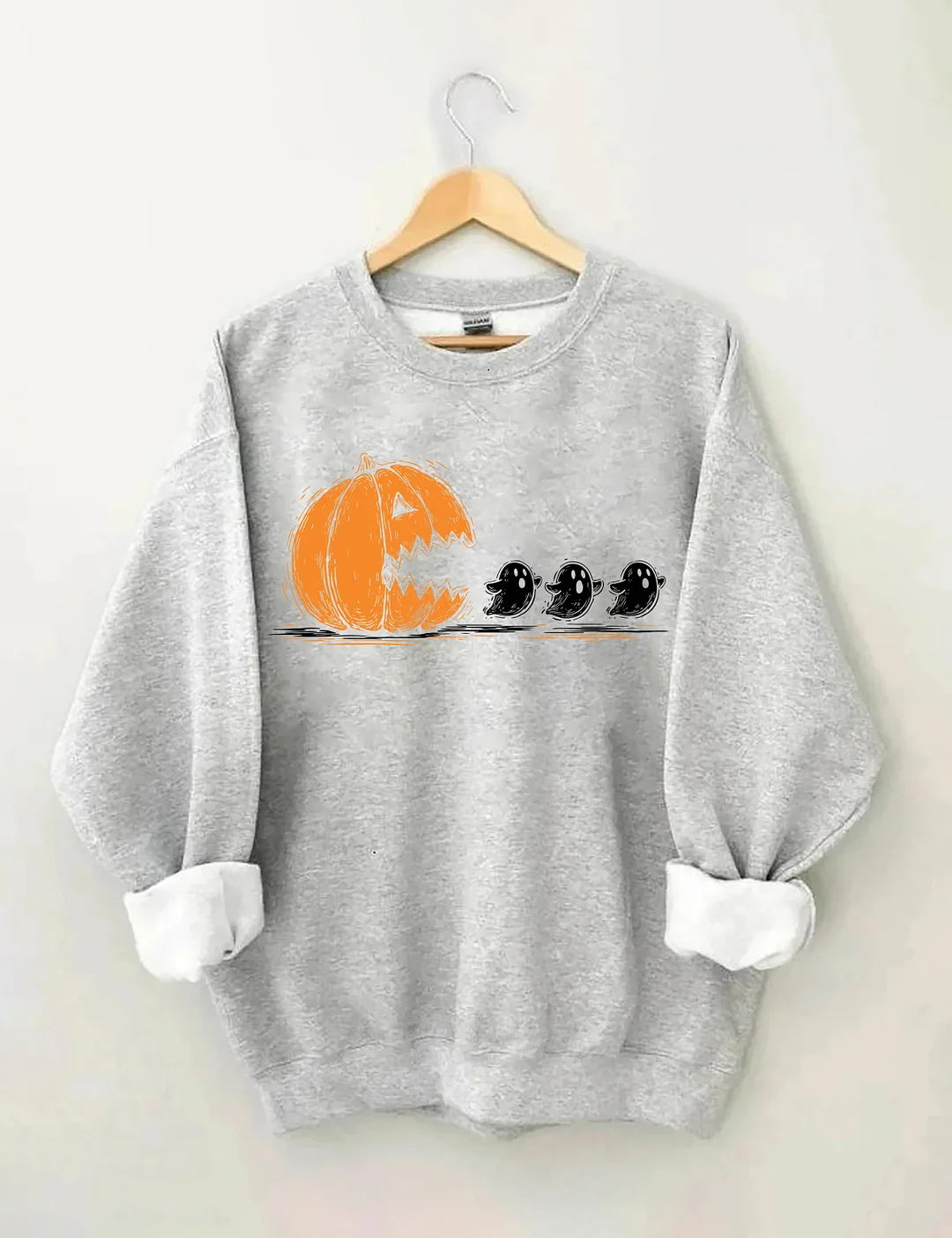 Trendy Halloween Pumpkin Chasing Ghost Sweatshirt
