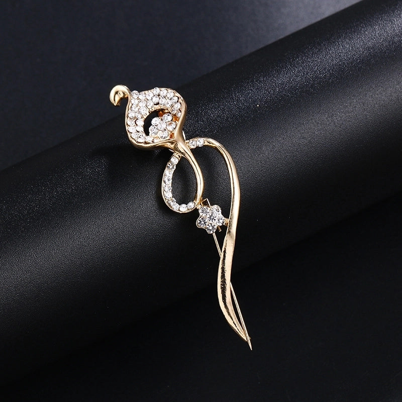 Elegant Pin Leaf Flower Butterfly Alloy Plating Inlay Rhinestones Pearl Women’S Brooches