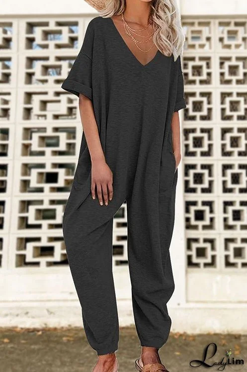 Chic and Relaxed Jumpsuit