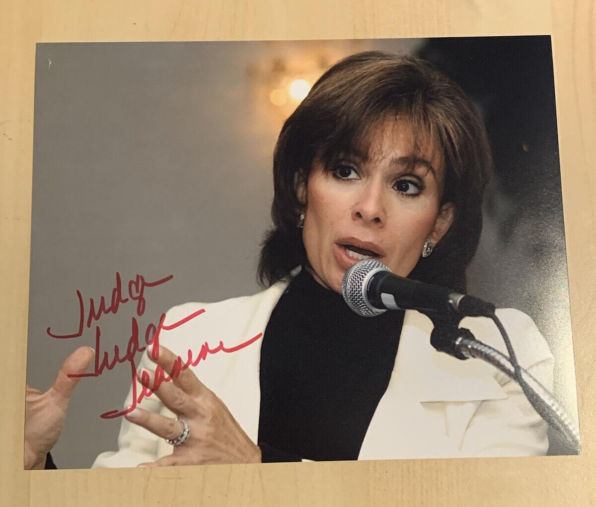 JUDGE JEANINE PIRRO SIGNED 8x10 Photo Poster painting ACTRESS AUTOGRAPHED TV STAR SHOW COA