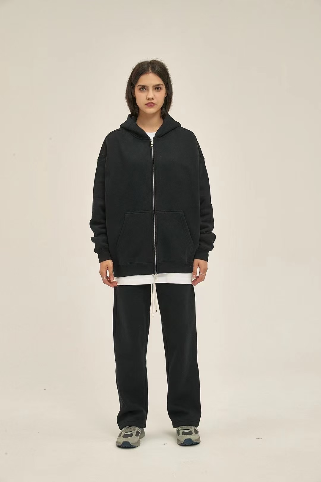 Black Tracksuit officialsvtshop