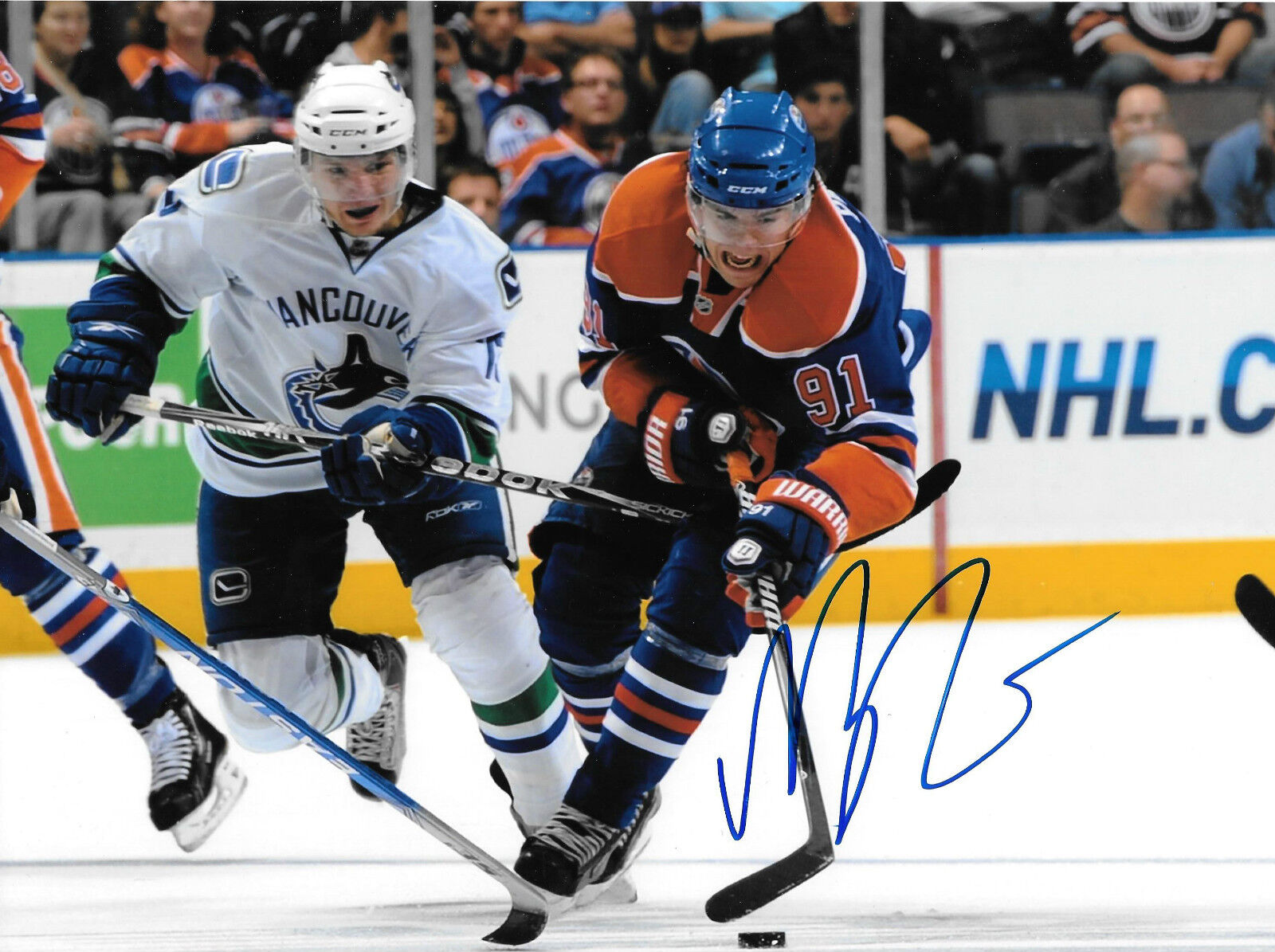 Magnus Paajarvi * EDMONTON OILERS * Signed 8x10 Photo Poster painting M2 COA GFA