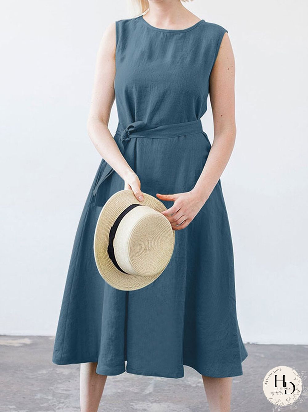 Solid Sleeveless Pocket Crew Neck Dress with Belt